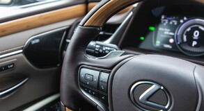 Lexus ES300 - local